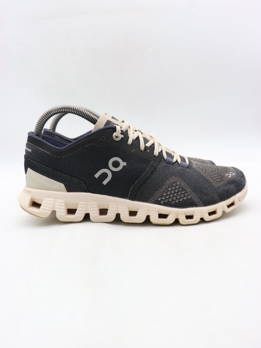 ON Running Cloud X 3 Women's Size 8.5 Black Athletic Sneakers Shoes 40.99592